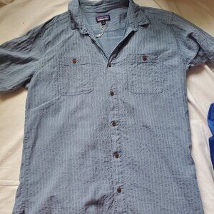 Patagonia men's shirt sz XXL-NWOT
